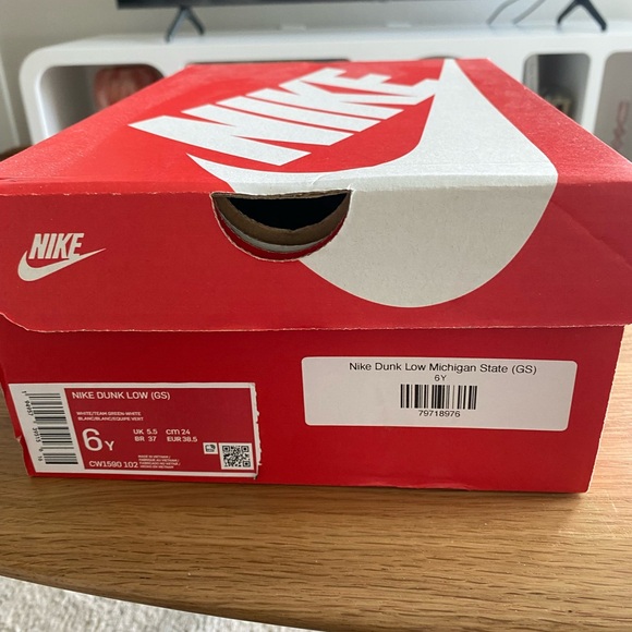 Nike Dunk Low - Picture 6 of 6